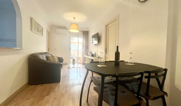 Resale - Apartment / flat - Torrevieja - Acequion