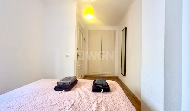 Resale - Apartment / flat - Torrevieja - Acequion