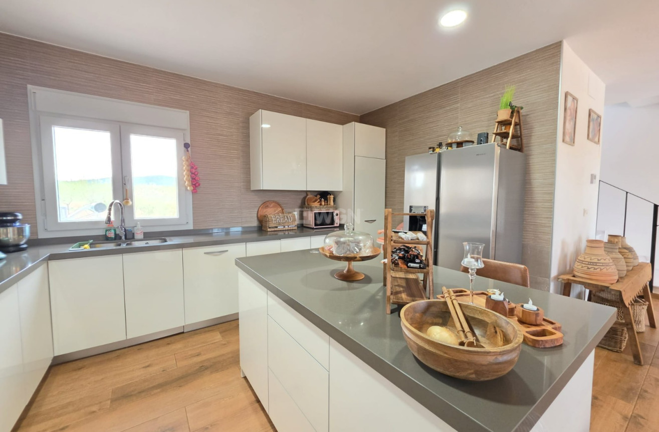 Resale - Villa - Pinoso - Inland