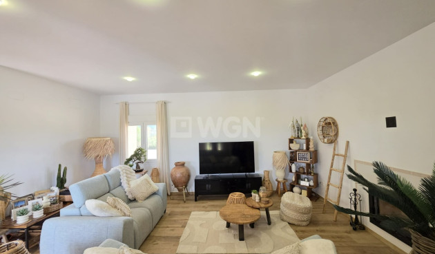 Resale - Villa - Pinoso - Inland