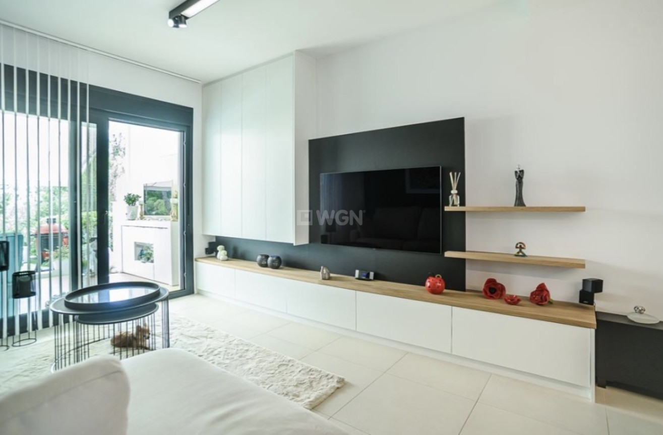 Resale - Apartment / flat - Pilar de la Horadada - Costa Blanca