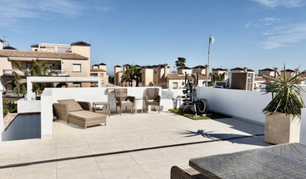 Resale - Villa - Cabo Roig - Costa Blanca
