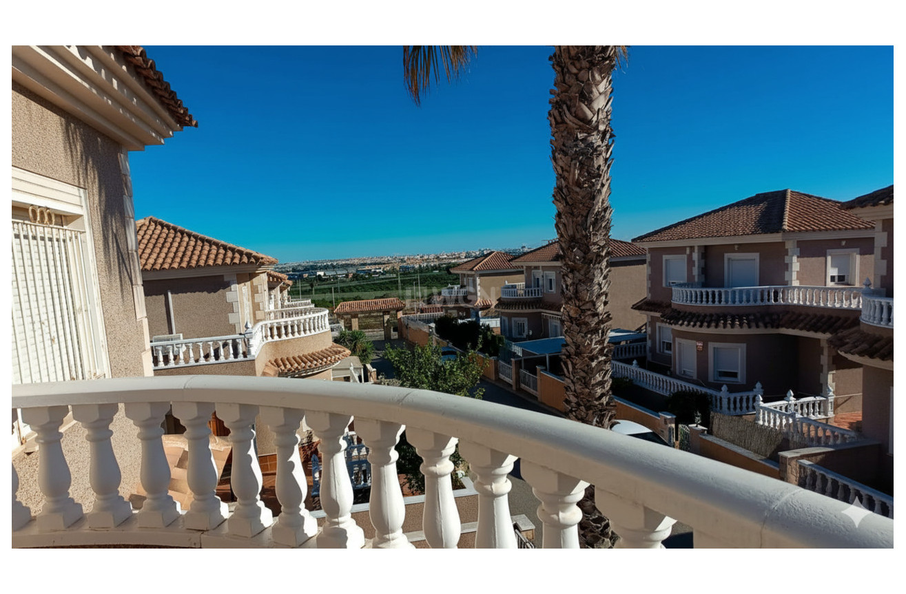 Reventa - Villa - Los Altos - Costa Blanca