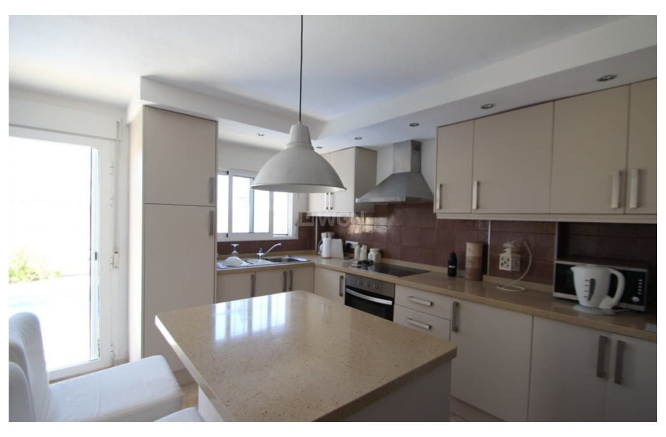 Odsprzedaż - Villa - Villamartin - Costa Blanca