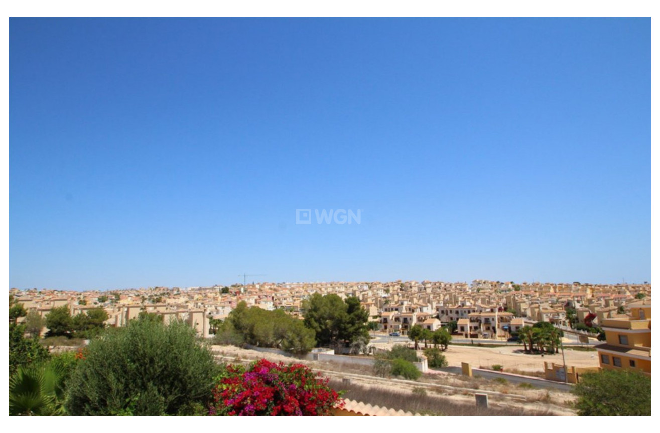 Odsprzedaż - Villa - Villamartin - Costa Blanca