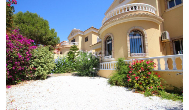 Odsprzedaż - Villa - Villamartin - Costa Blanca