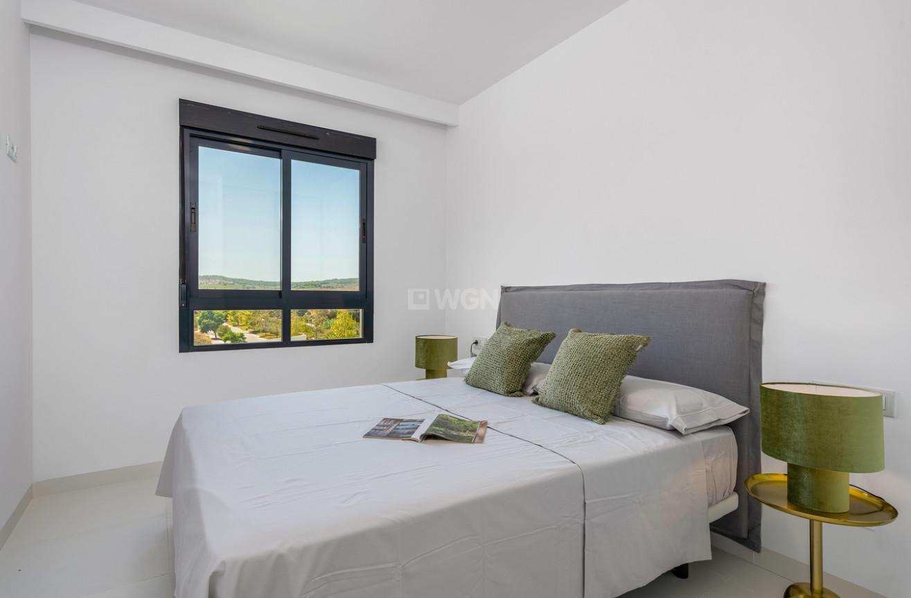 Odsprzedaż - Mieszkanie w bloku - San Miguel de Salinas - Inland