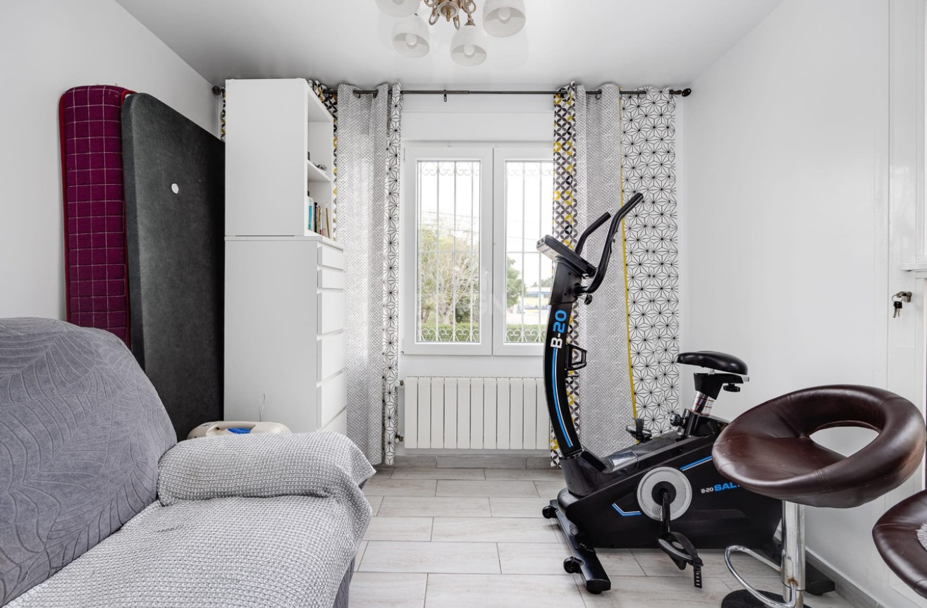 Odsprzedaż - Kamienica - Torrevieja - Costa Blanca