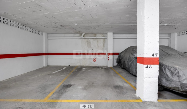 Odsprzedaż - Kamienica - Torrevieja - Costa Blanca