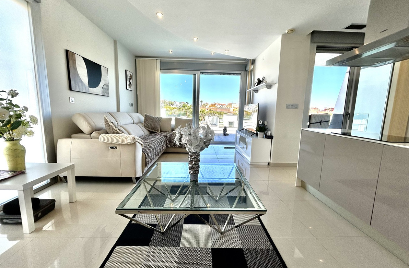 Resale - Villa - Villamartin - Costa Blanca