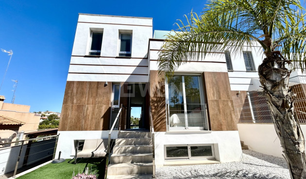 Resale - Villa - Villamartin - Costa Blanca