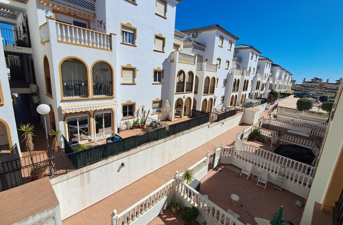 Resale - Apartment / flat - La Zenia - Costa Blanca