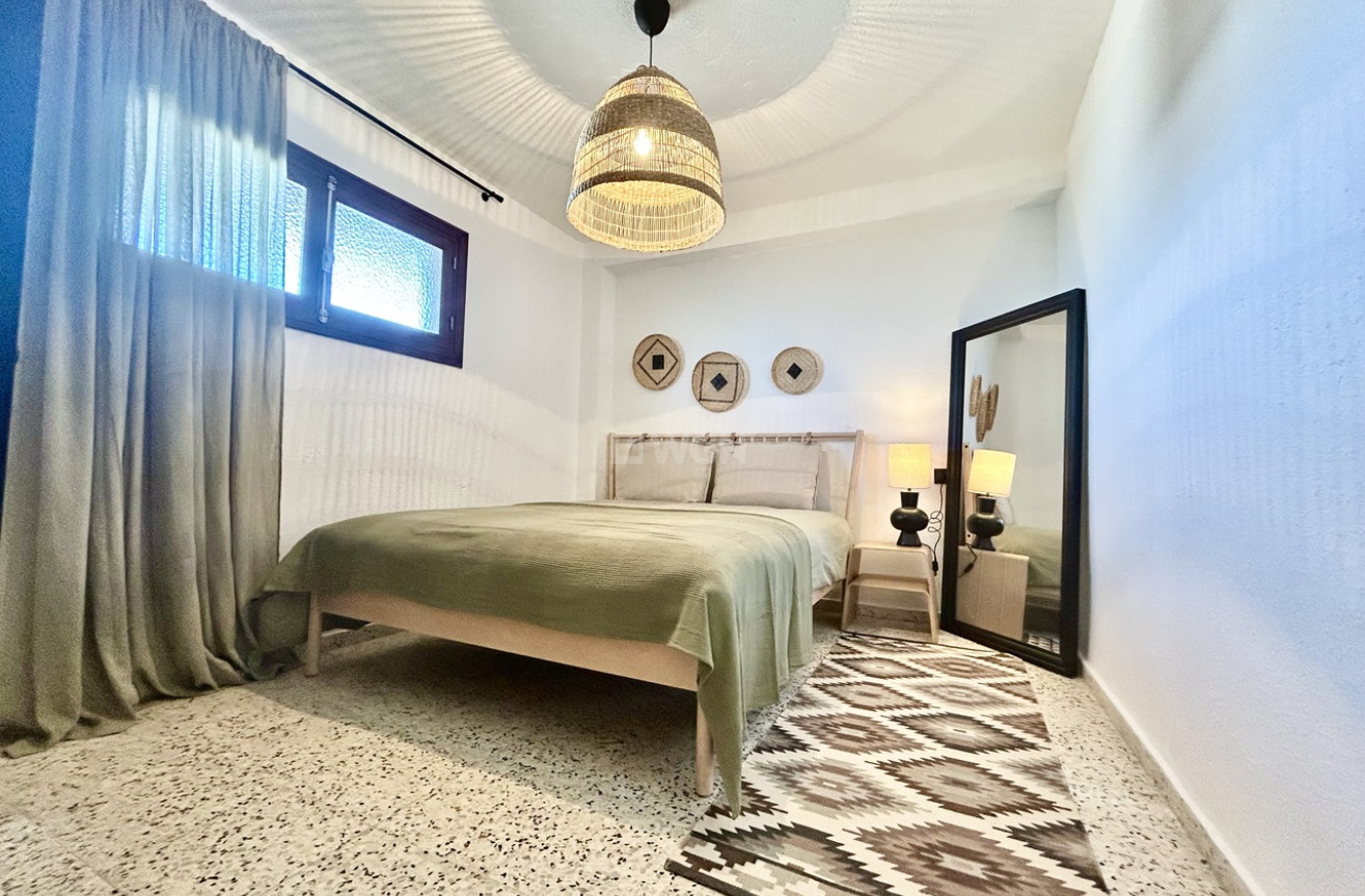 Odsprzedaż - Mieszkanie w bloku - Guardamar del Segura - Costa Blanca