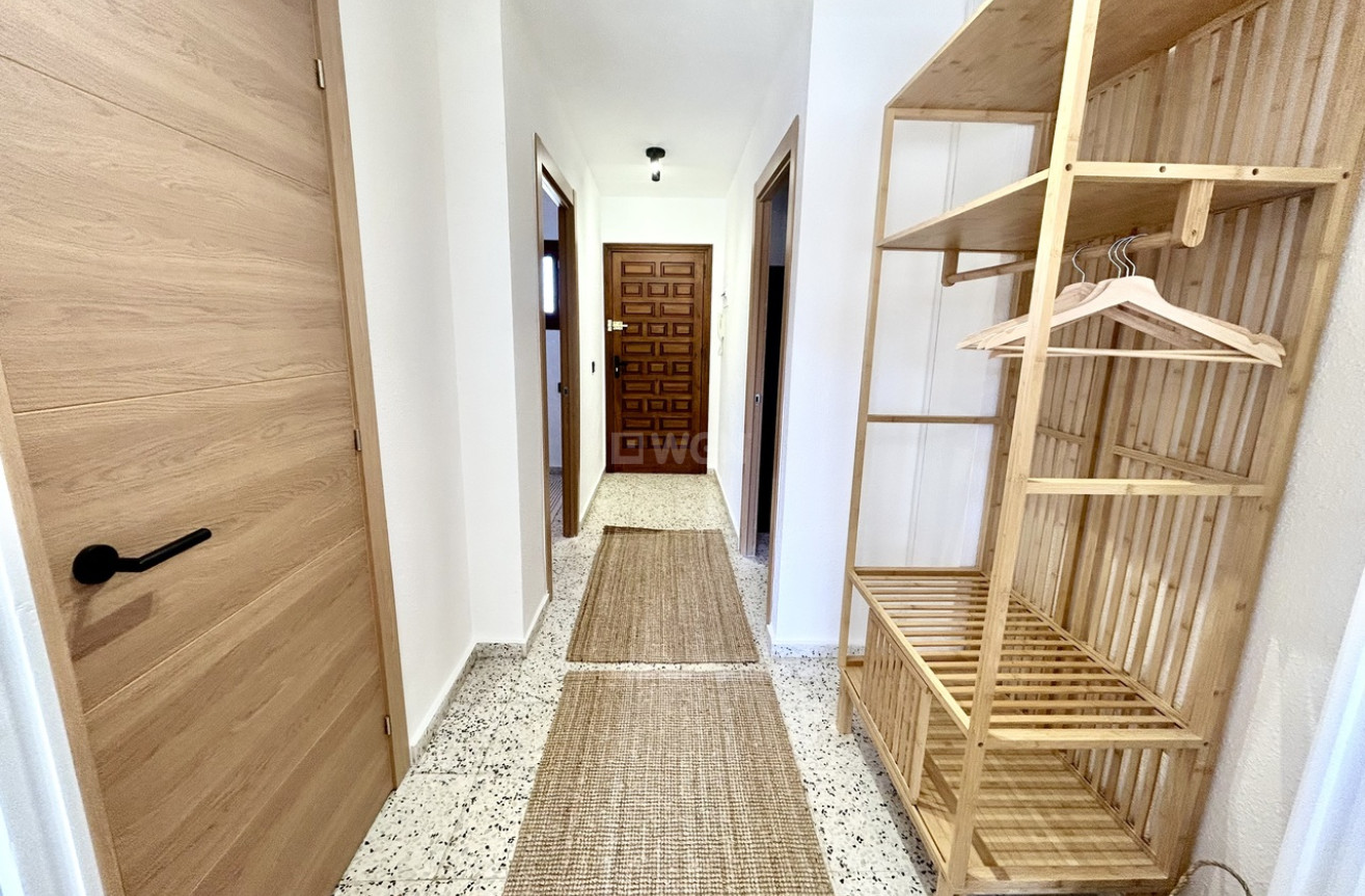 Odsprzedaż - Mieszkanie w bloku - Guardamar del Segura - Costa Blanca