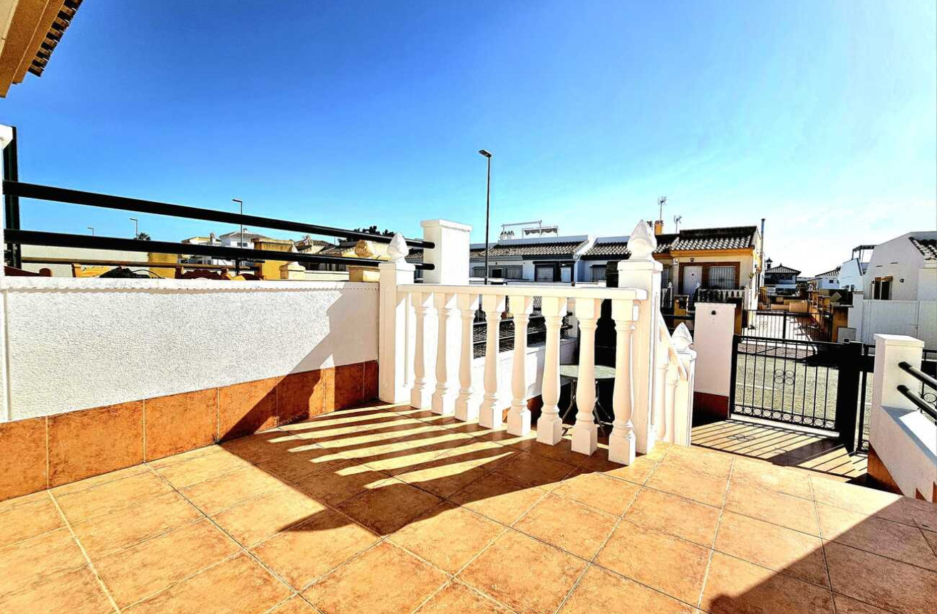 Wiederverkauf - Stadthaus - Sucina