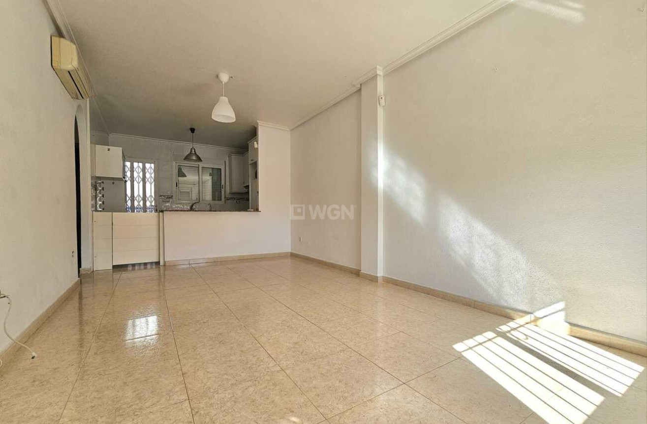 Wiederverkauf - Stadthaus - Sucina