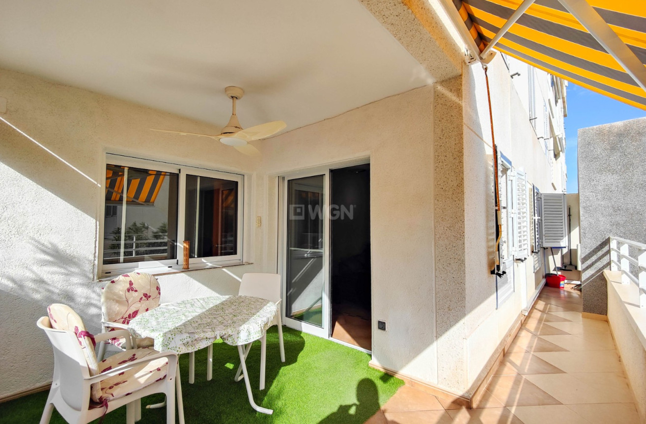 Resale - Apartment / flat - Torrevieja - Costa Blanca