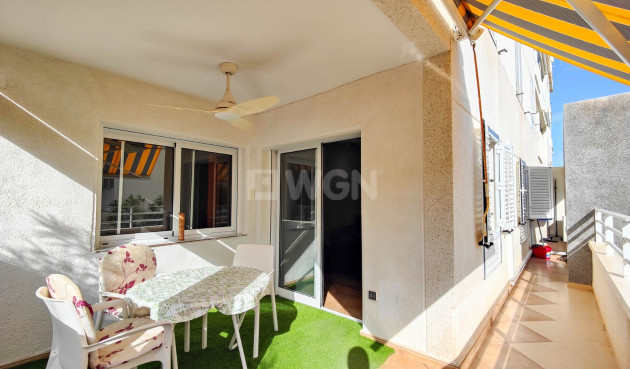 Resale - Apartment / flat - Torrevieja - Costa Blanca