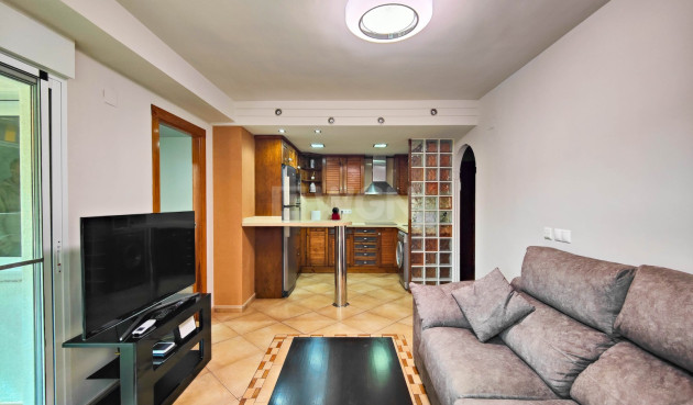 Resale - Apartment / flat - Torrevieja - Costa Blanca