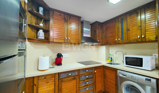 Resale - Apartment / flat - Torrevieja - Costa Blanca