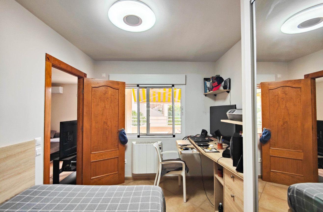 Resale - Apartment / flat - Torrevieja - Costa Blanca