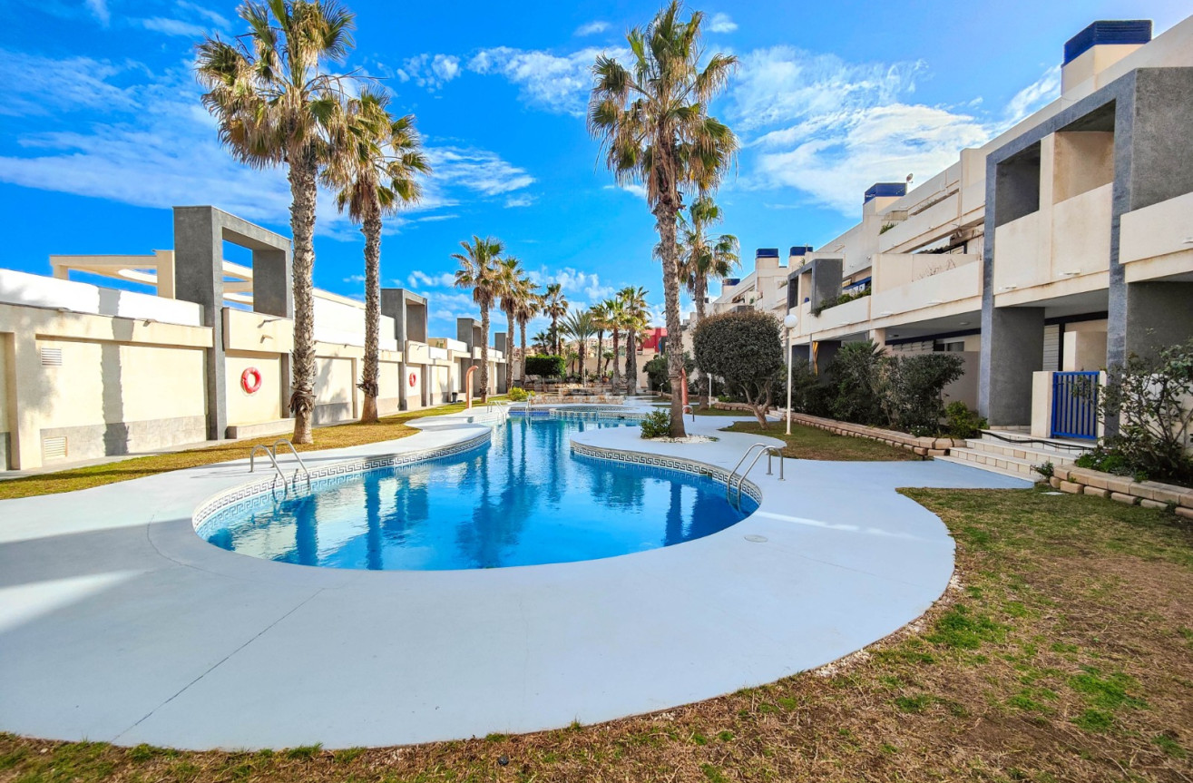 Resale - Apartment / flat - Torrevieja - Costa Blanca