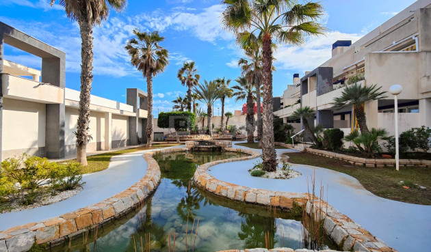 Resale - Apartment / flat - Torrevieja - Costa Blanca