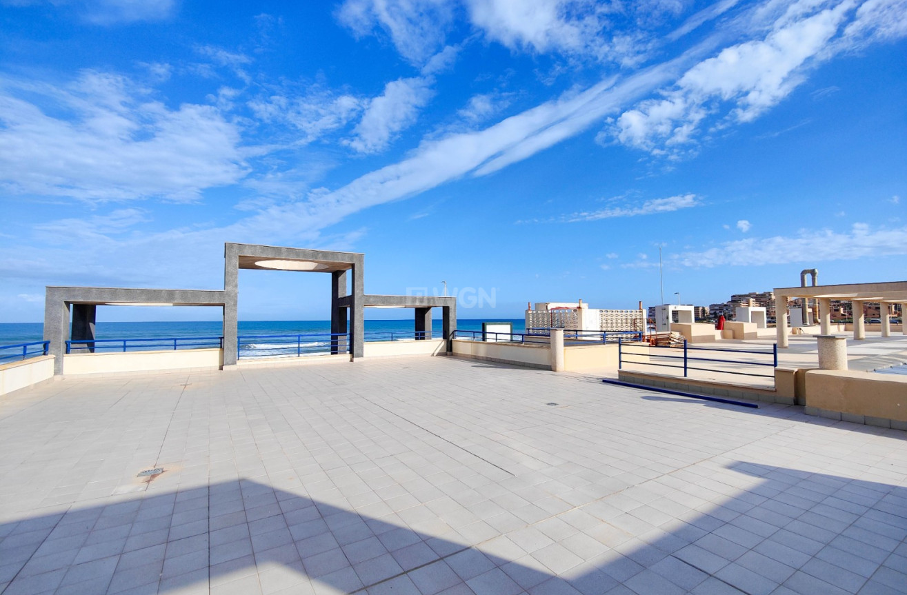 Resale - Apartment / flat - Torrevieja - Costa Blanca