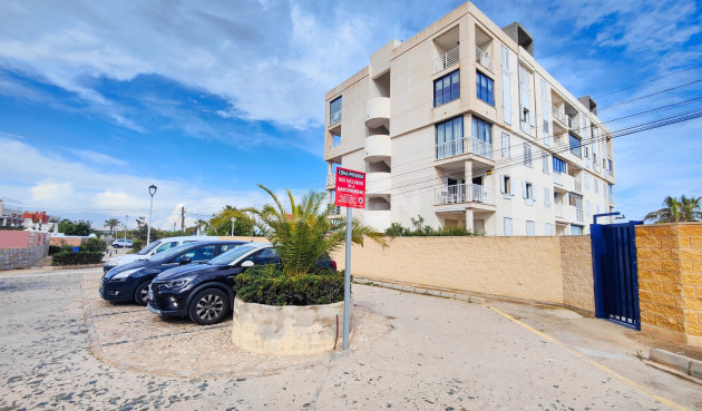 Resale - Apartment / flat - Torrevieja - Costa Blanca