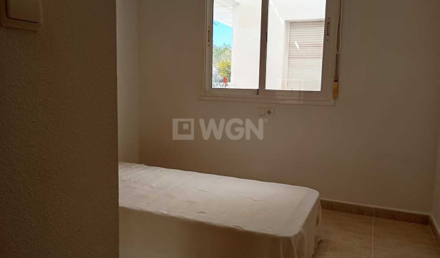 Reventa - Apartamento / piso - Villamartin - Costa Blanca