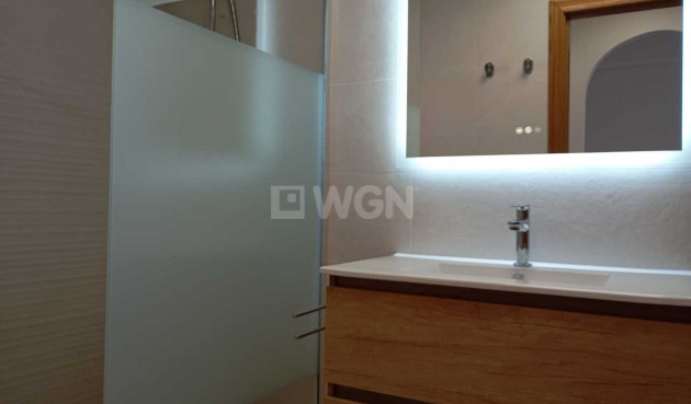 Reventa - Apartamento / piso - Villamartin - Costa Blanca