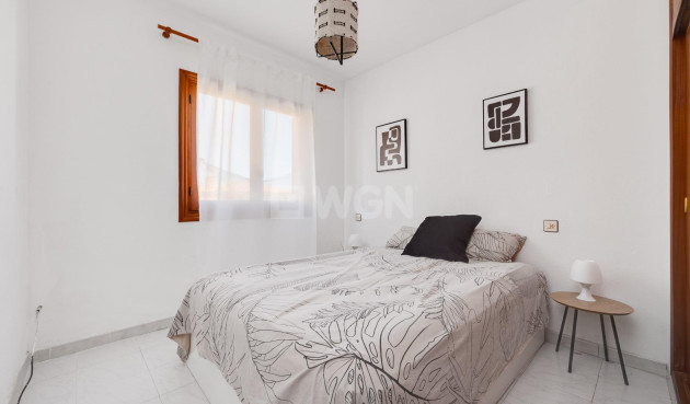 Resale - Villa - Torrevieja - Nueva Torrevieja