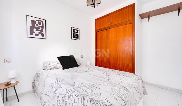 Resale - Villa - Torrevieja - Nueva Torrevieja