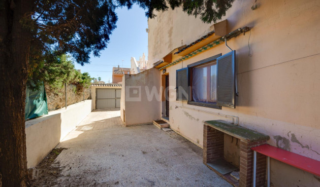 Resale - Villa - Torrevieja - Nueva Torrevieja