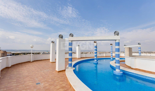 Odsprzedaż - Mieszkanie w bloku - Torrevieja - Centro