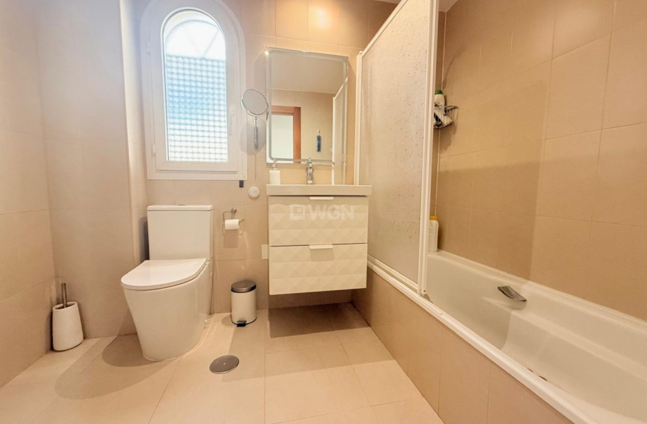 Resale - Duplex - Hacienda Riquelme Golf Resort - Inland