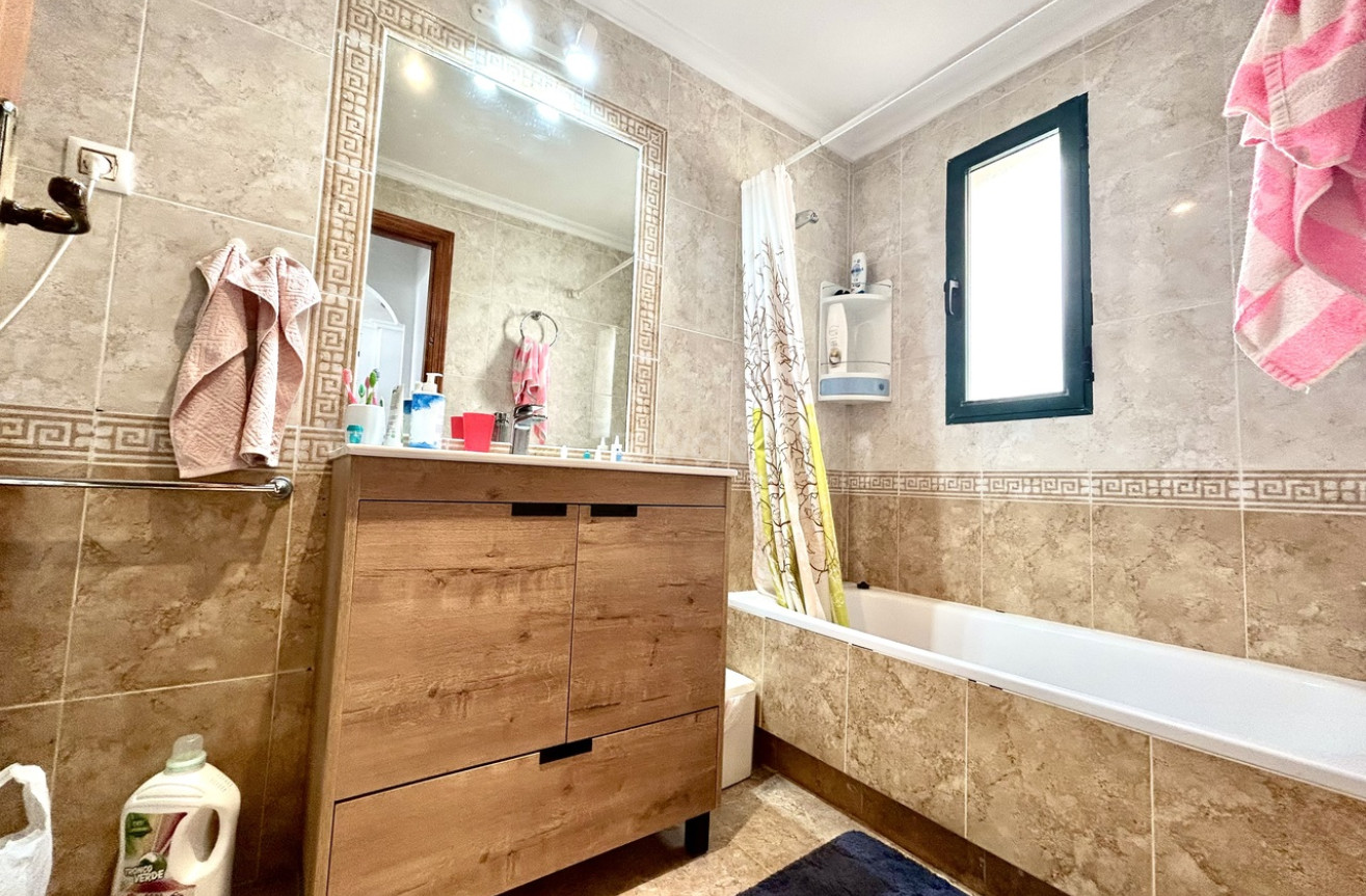 Resale - Apartment / flat - Cabo Roig - Costa Blanca