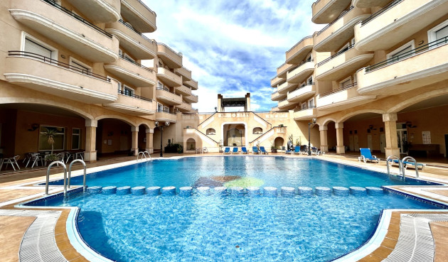 Resale - Apartment / flat - Cabo Roig - Costa Blanca