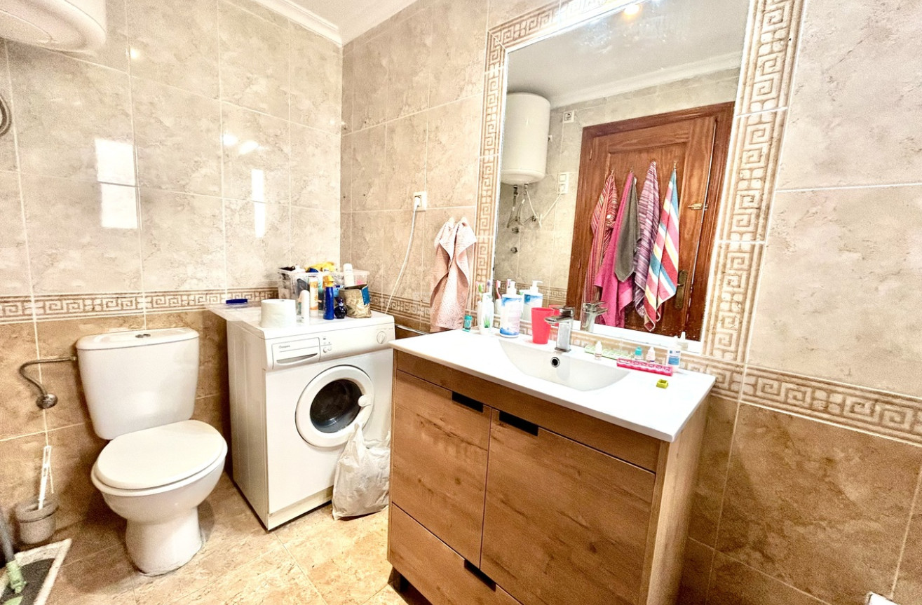 Resale - Apartment / flat - Cabo Roig - Costa Blanca