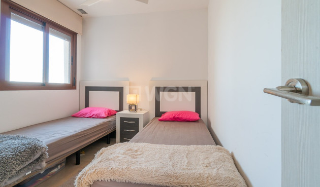 Resale - Apartment / flat - Orihuela Costa - Costa Blanca