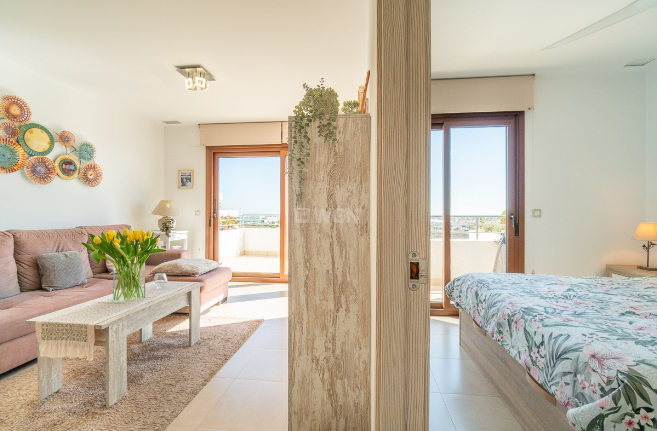 Resale - Apartment / flat - Orihuela Costa - Costa Blanca