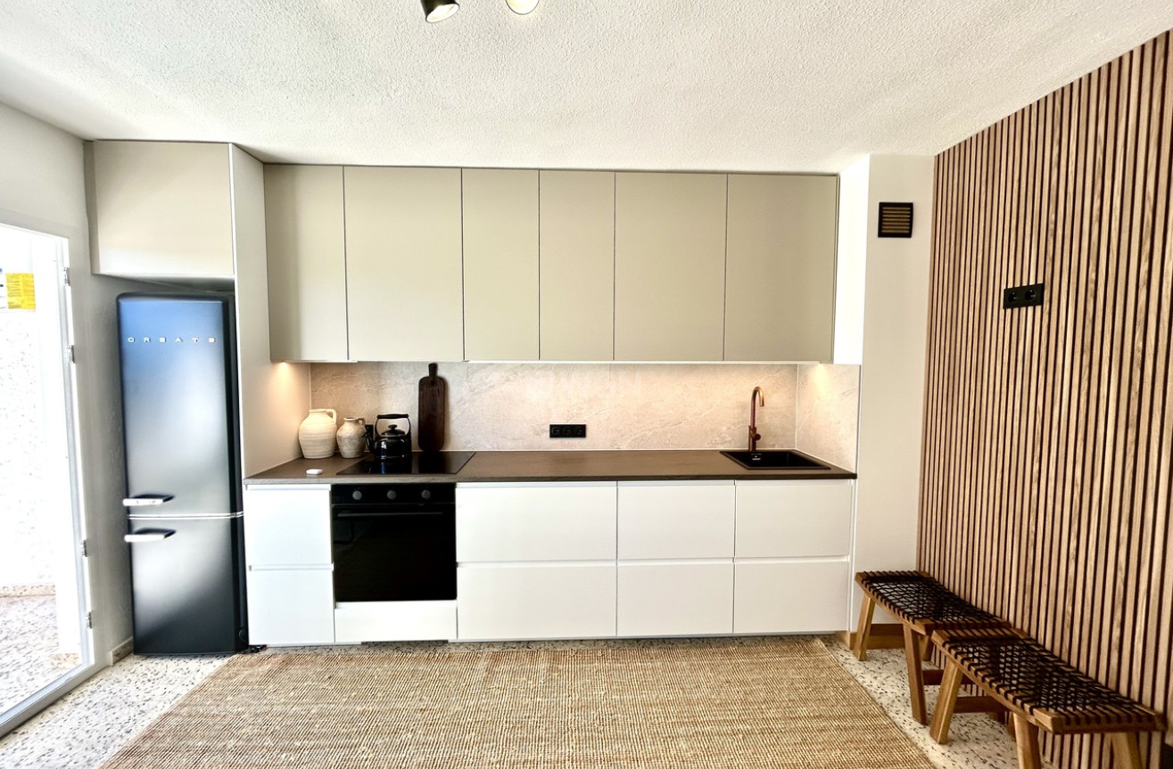 Odsprzedaż - Mieszkanie w bloku - Guardamar del Segura - Costa Blanca