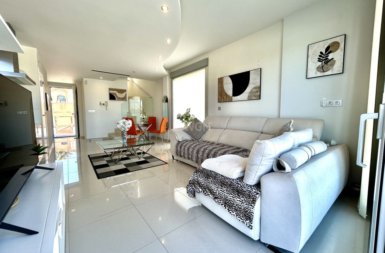 Resale - Villa - Villamartin - Costa Blanca