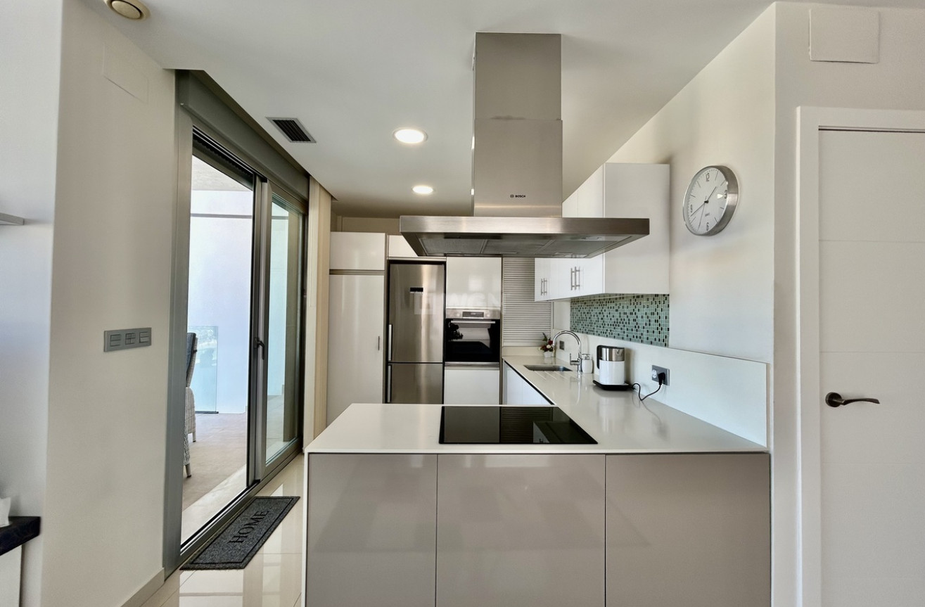 Resale - Villa - Villamartin - Costa Blanca