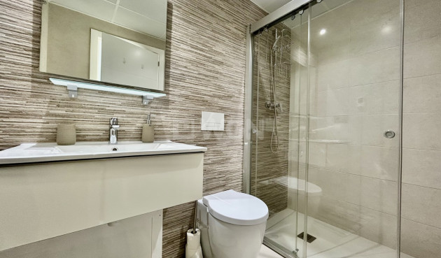 Resale - Villa - Villamartin - Costa Blanca