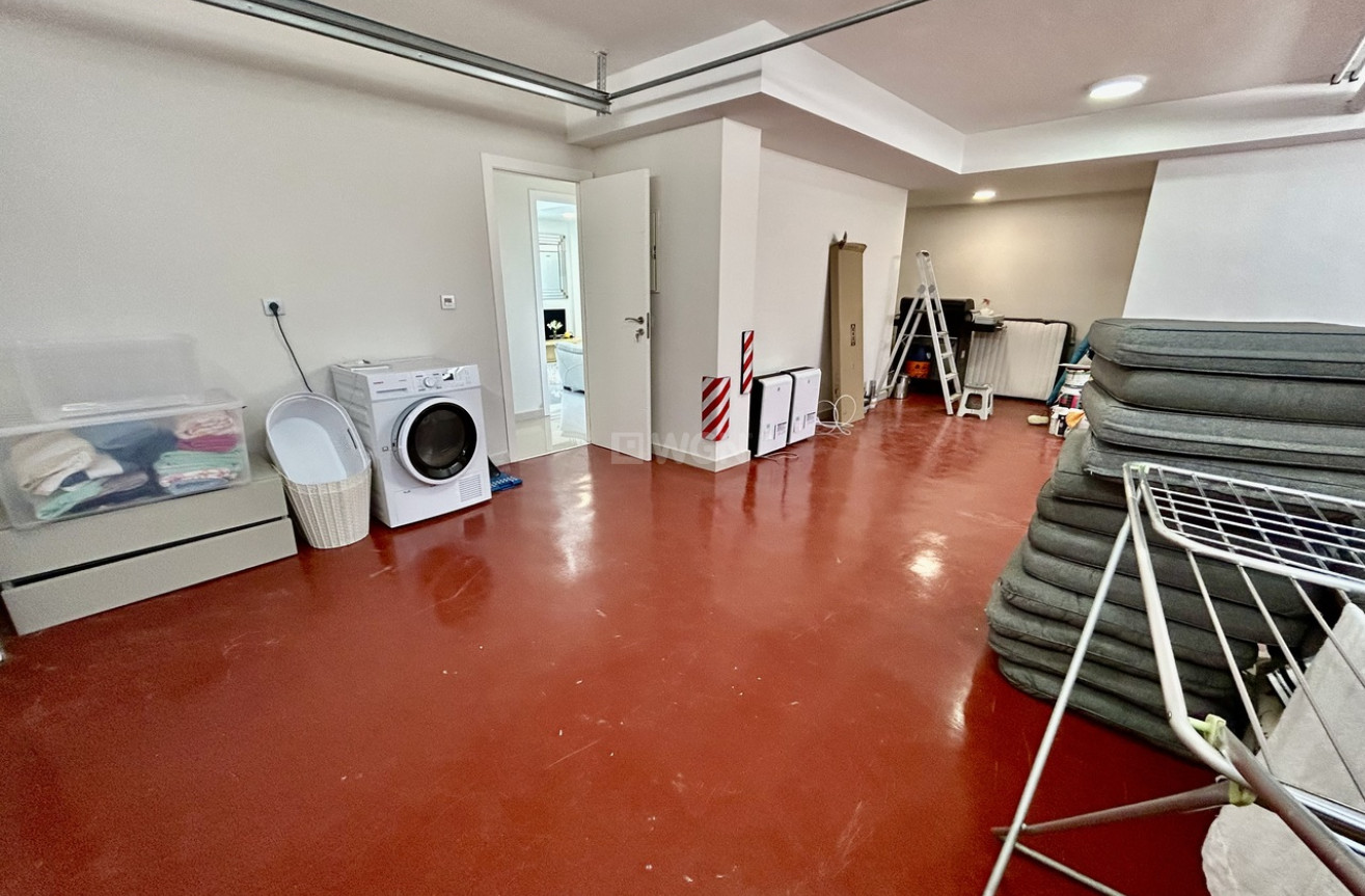 Resale - Villa - Villamartin - Costa Blanca