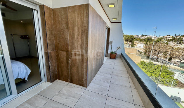 Resale - Villa - Villamartin - Costa Blanca