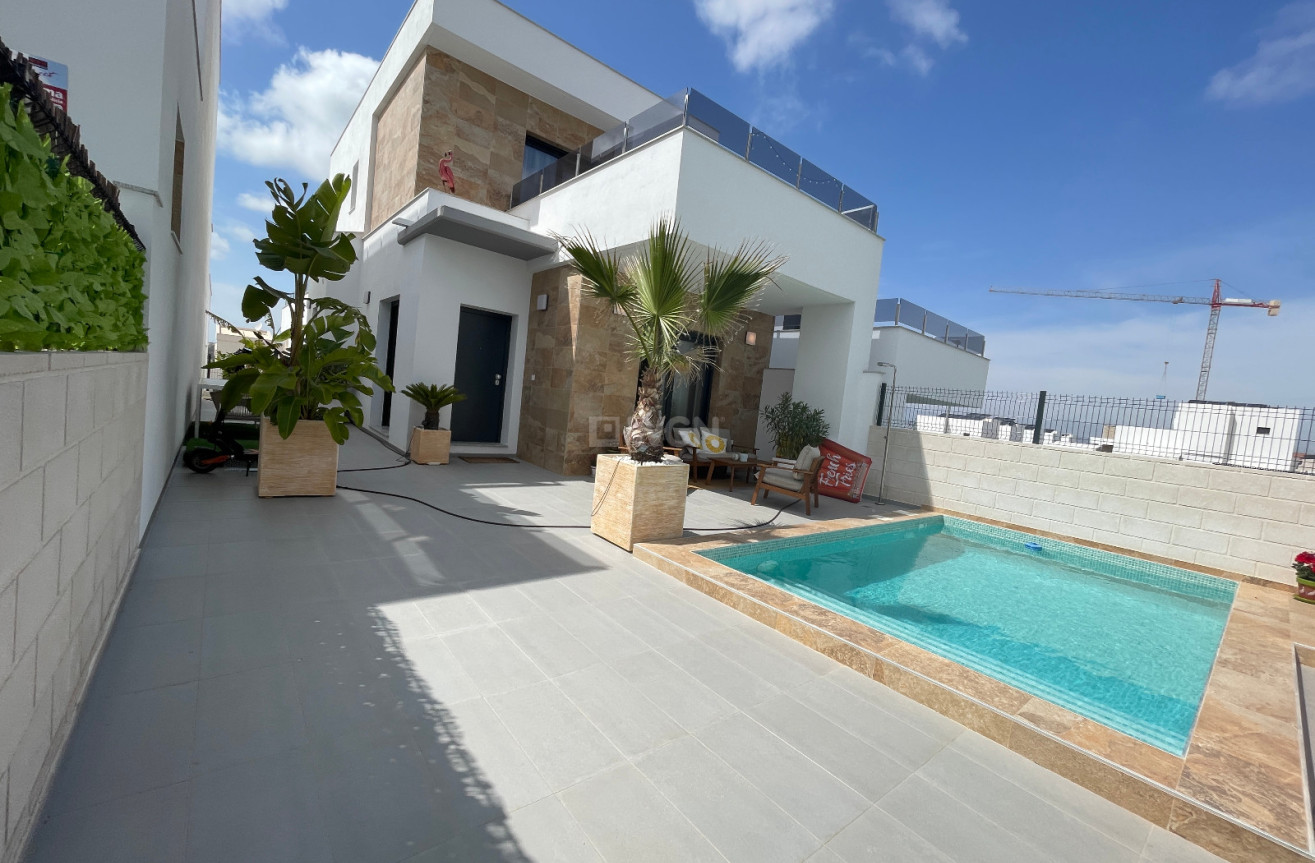 Resale - Villa - Benijofar - Costa Blanca