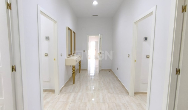 Resale - Villa - Pinoso - Inland