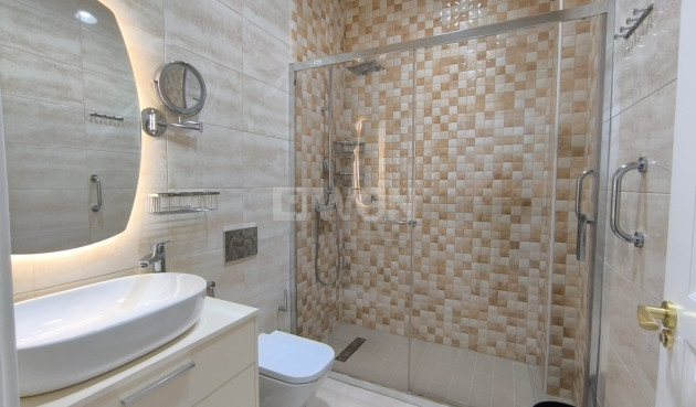 Resale - Villa - Pinoso - Inland